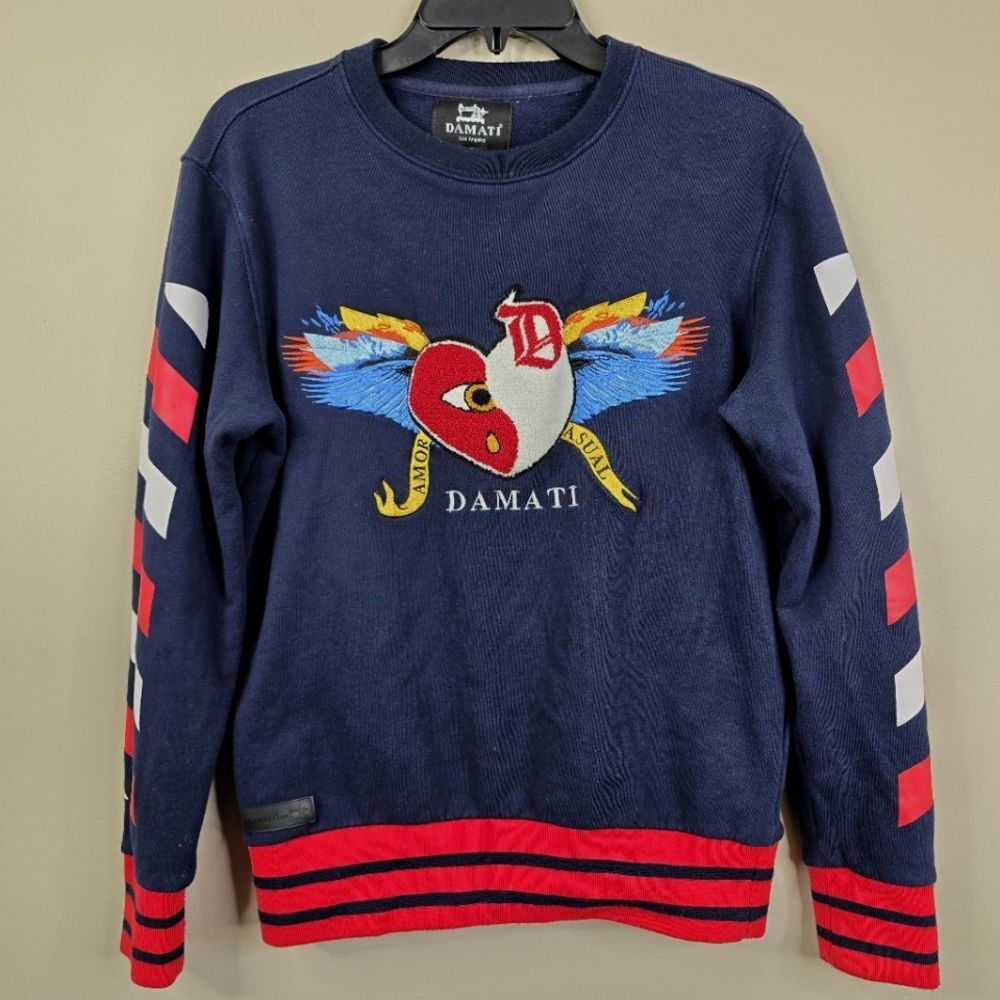 Damati Los Angeles Yin Yang Heart Long Sleeve Crewneck Sweatshirt Small